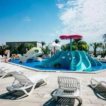 Sunset Bliss - Alezzi Pool & 20m De Plaja Daire
